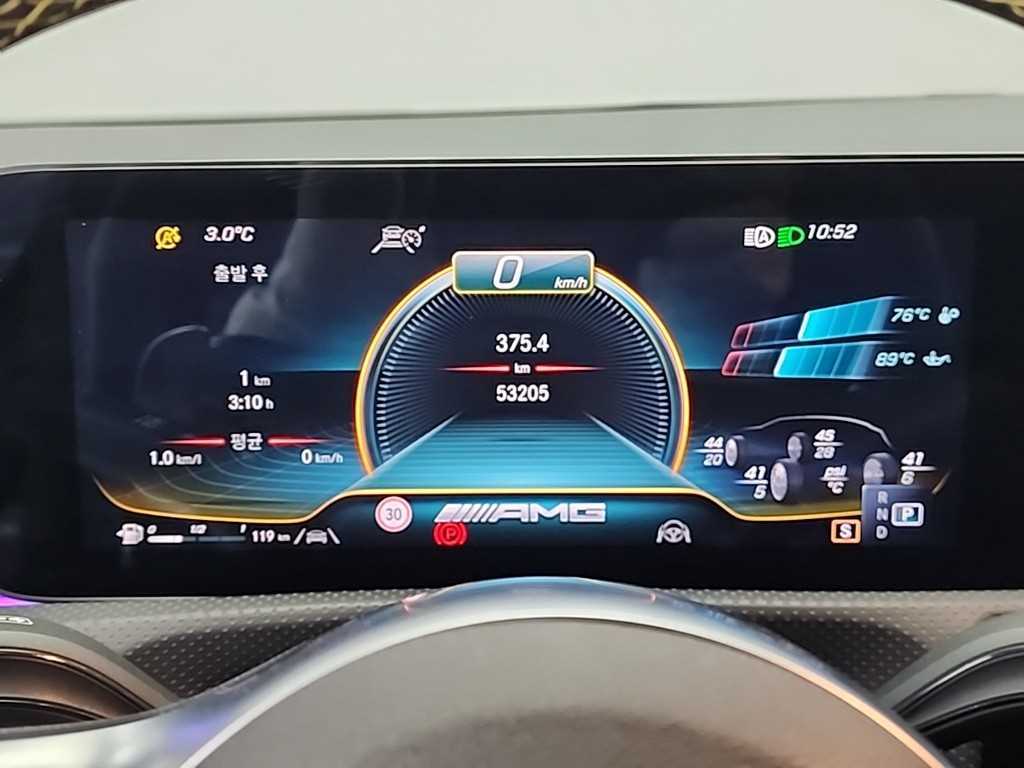 Mercedes Benz CLA Class - Vista 6