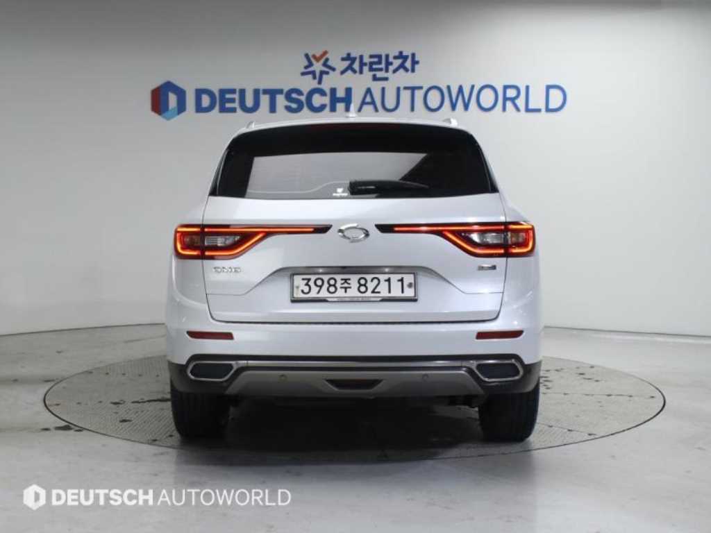 SAMSUNG QM6 - Vista 4