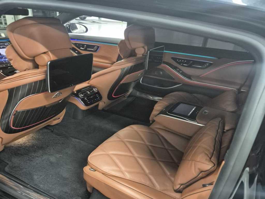 Mercedes Benz S Class - Vista 6