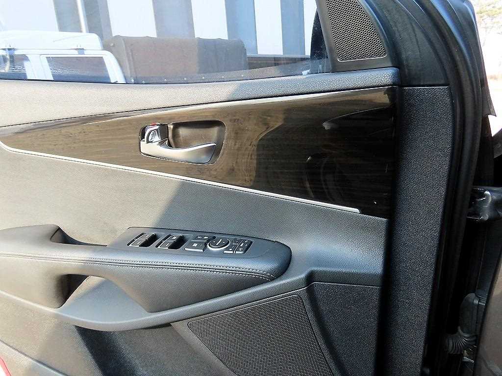 KIA Sorento - Vista 10