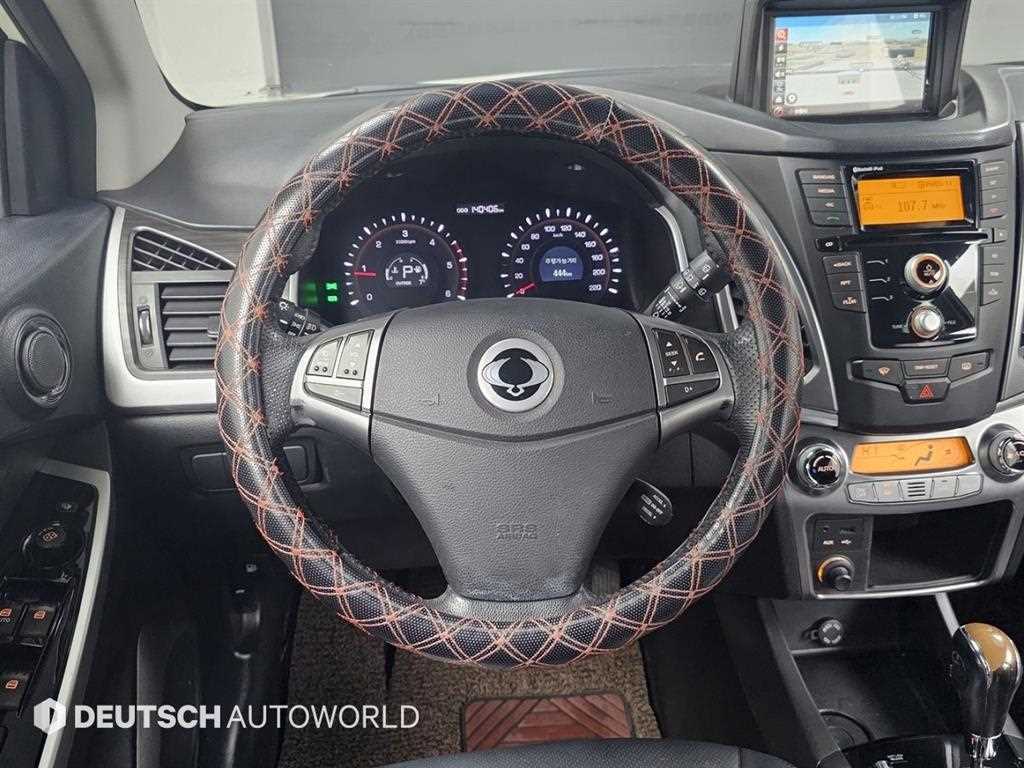 Ssangyong Korando 2015 Blanco - Importación desde Corea - HF Imports Iquique - Foto 13