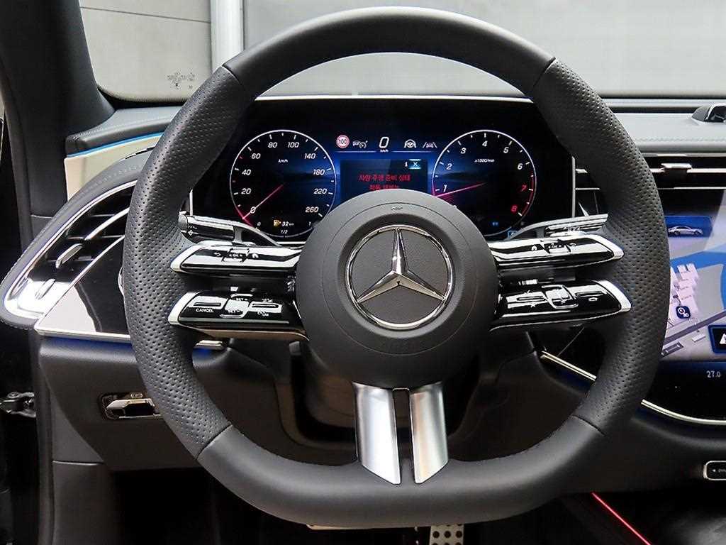 Mercedes Benz E class - Vista 9