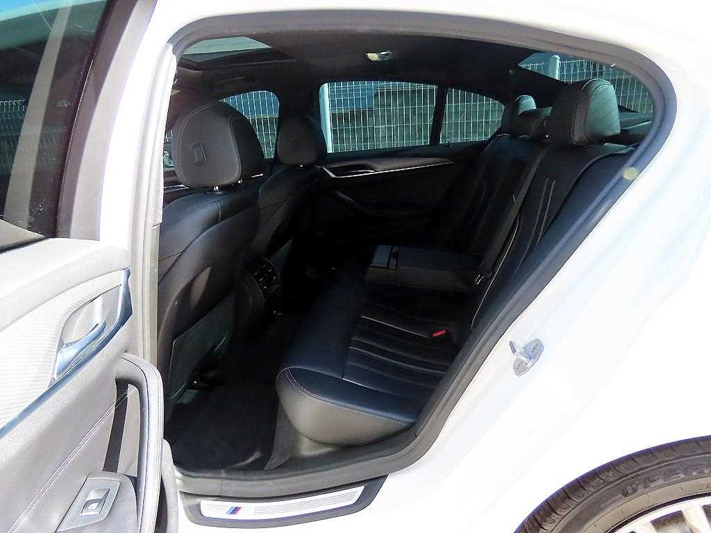 BMW 5 Series - Vista 6