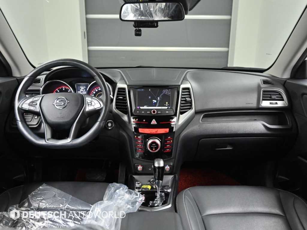 Ssangyong Tivoli - Vista 7