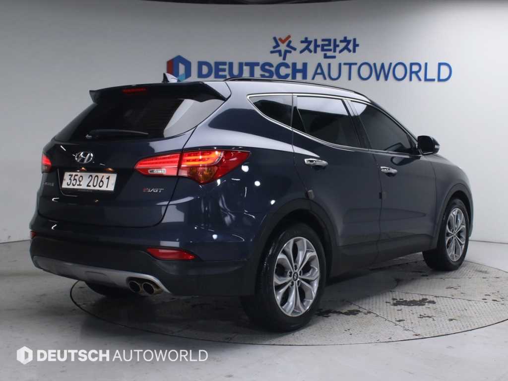 HYUNDAI Santa Fe - Vista 2