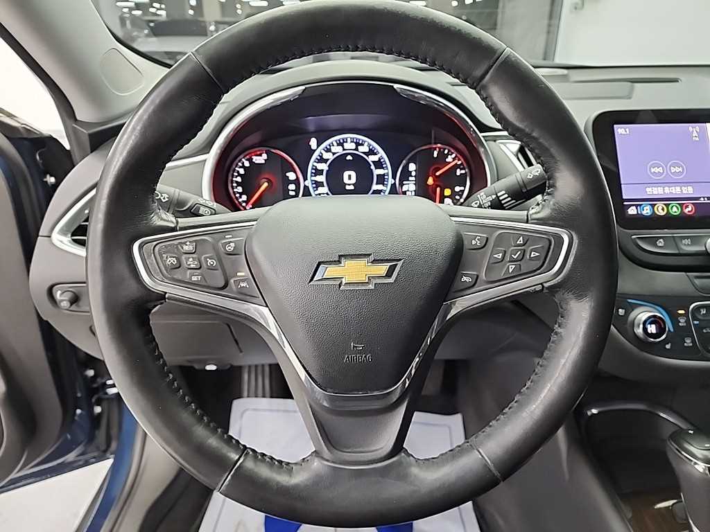 Chevrolet Malibu - Vista 9