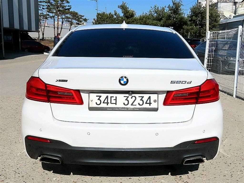 BMW 5 Series - Vista 4