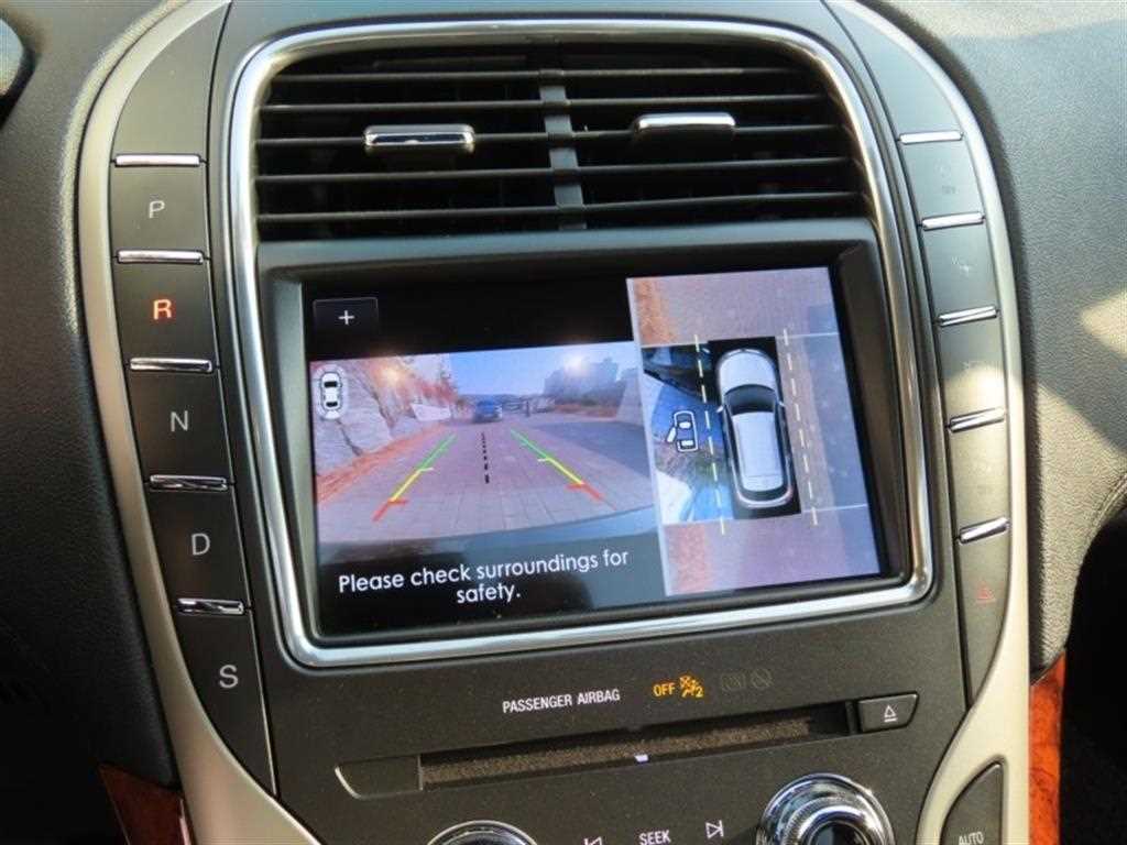 Lincoln Nautilus - Vista 10