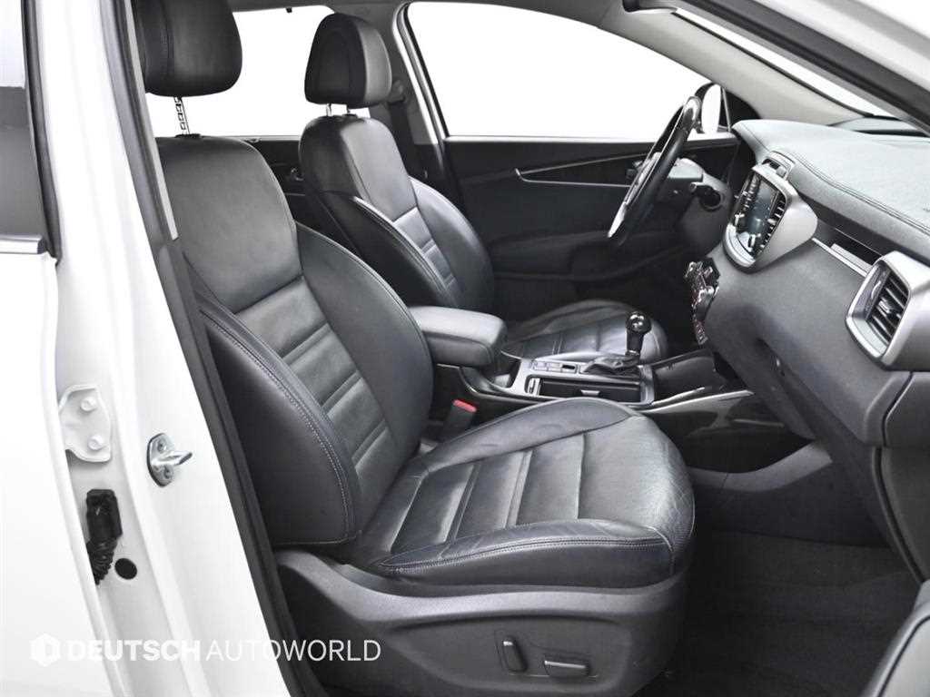 KIA Sorento - Vista 11