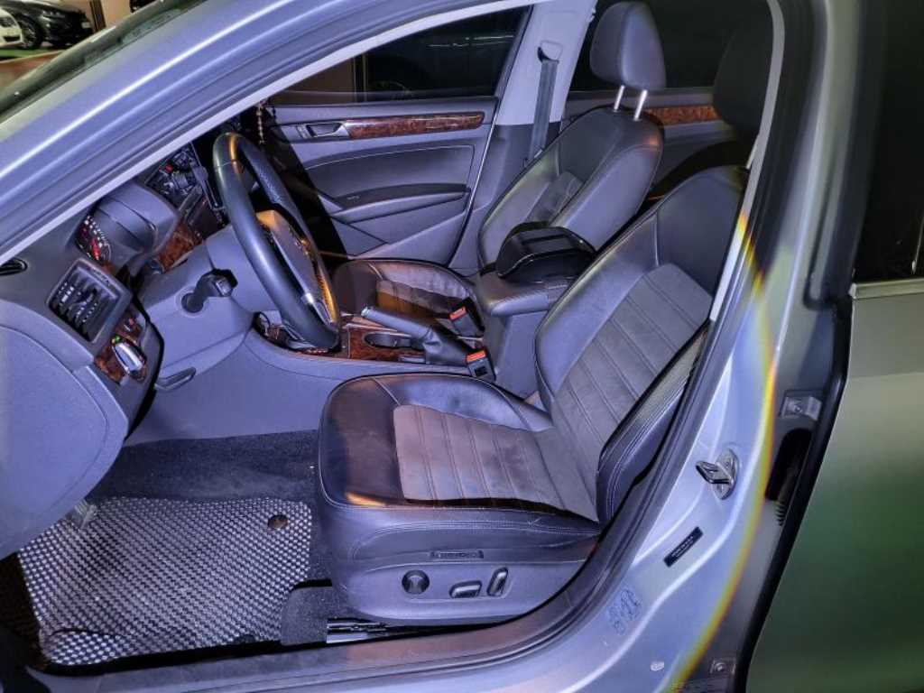 Volkswagen Passat - Vista 9