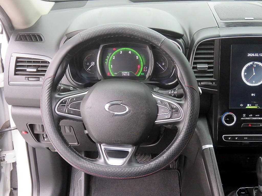 SAMSUNG QM6 - Vista 11