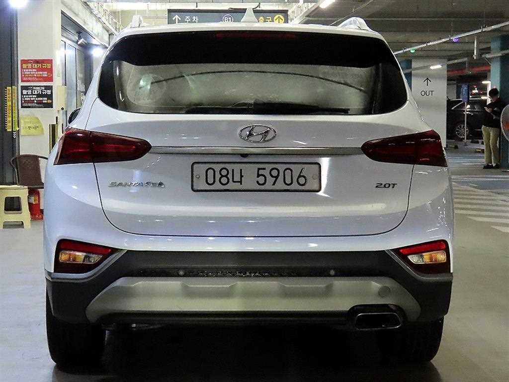 HYUNDAI Santa Fe - Vista 5