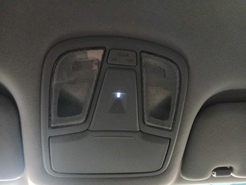 KIA K7 2013 Negro - Importación desde Corea - HF Imports Iquique - Foto 16