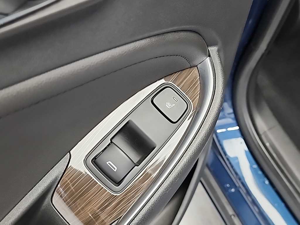 Chevrolet Malibu 2019 Azul - Importación desde Corea - HF Imports Iquique - Foto 13