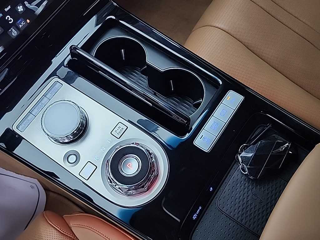 Genesis G80 - Vista 8