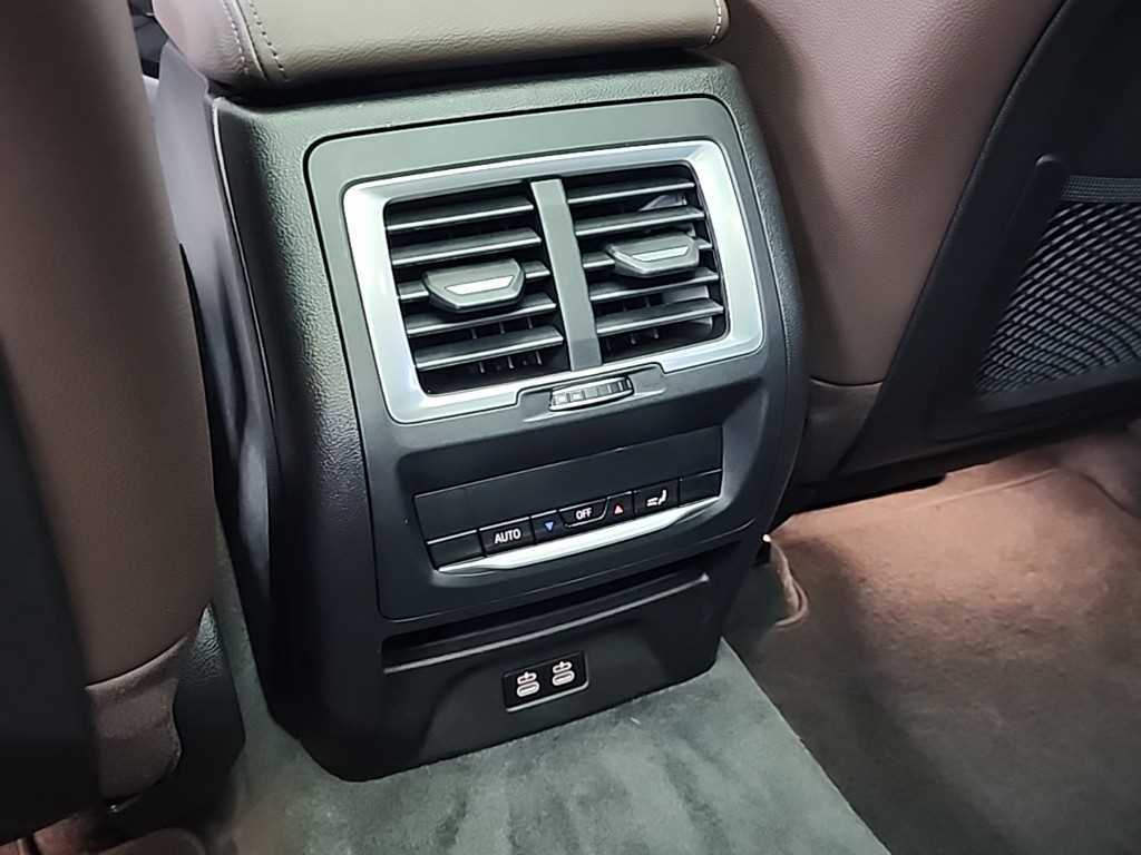 BMW iX3 2024 - Importación desde Corea - HF Imports Iquique - Foto 13