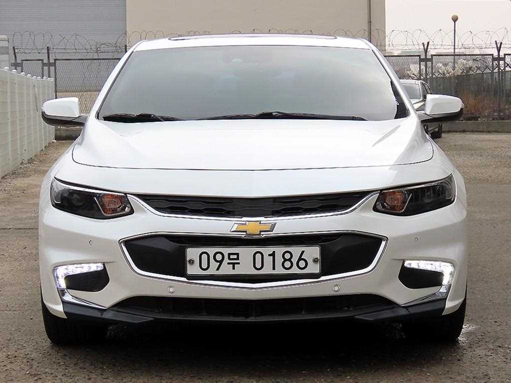 Chevrolet Malibu 2017 Blanco - Importación desde Corea - HF Imports Iquique - Foto 1
