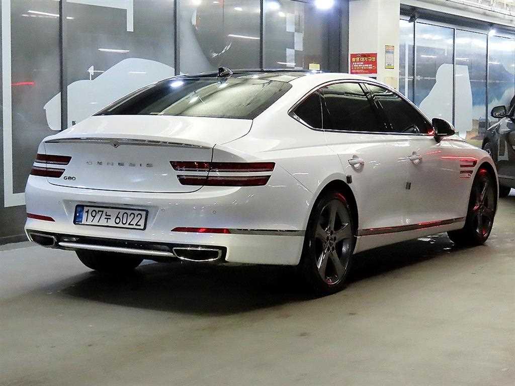 Genesis G80 - Vista 4