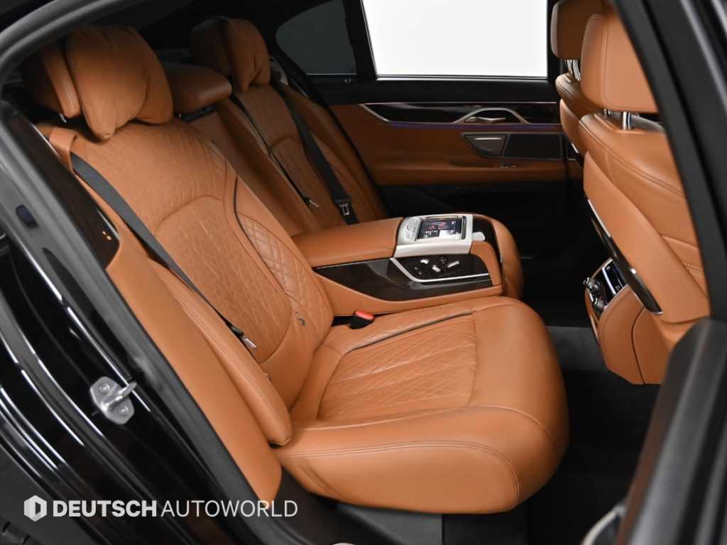 BMW 7 Series - Vista 12