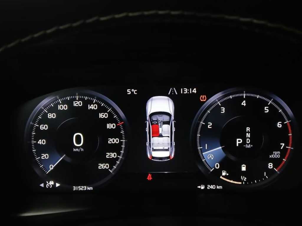 Volvo XC40 - Vista 9