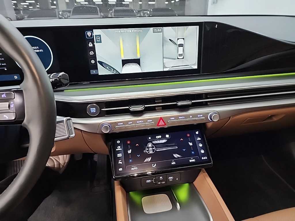 HYUNDAI Grandeur - Vista 9