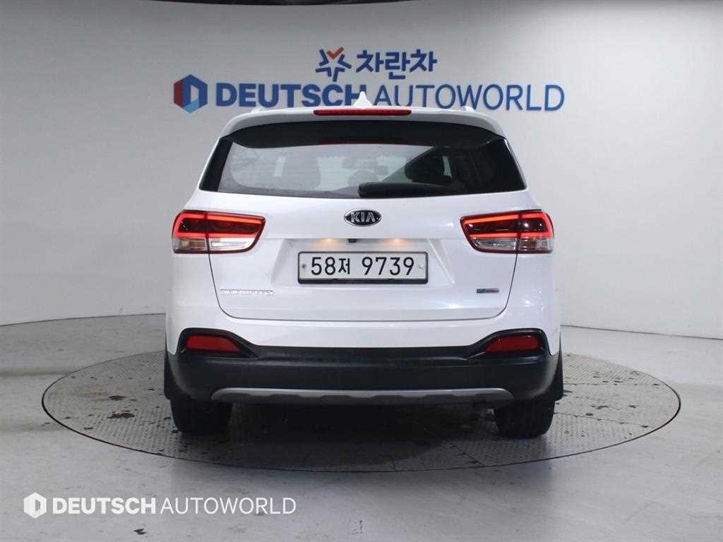KIA Sorento - Vista 5