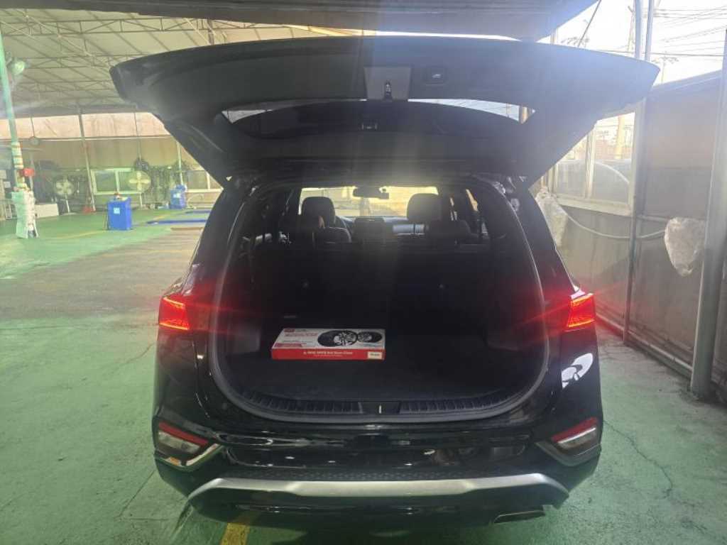 HYUNDAI Santa Fe - Vista 4
