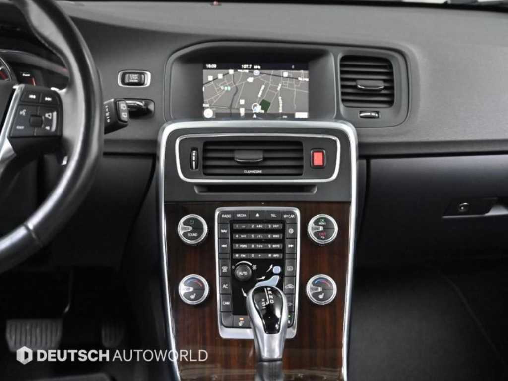 Volvo V60 2018 Gris - Importación desde Corea - HF Imports Iquique - Foto 14