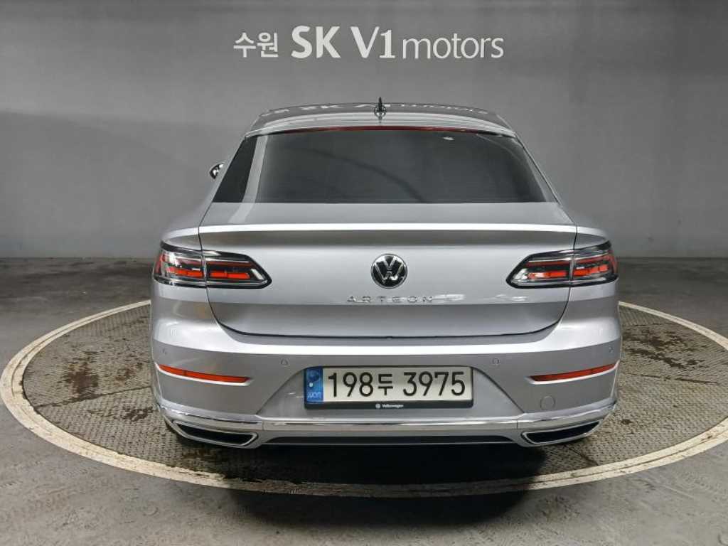 Volkswagen Arteon - Vista 5