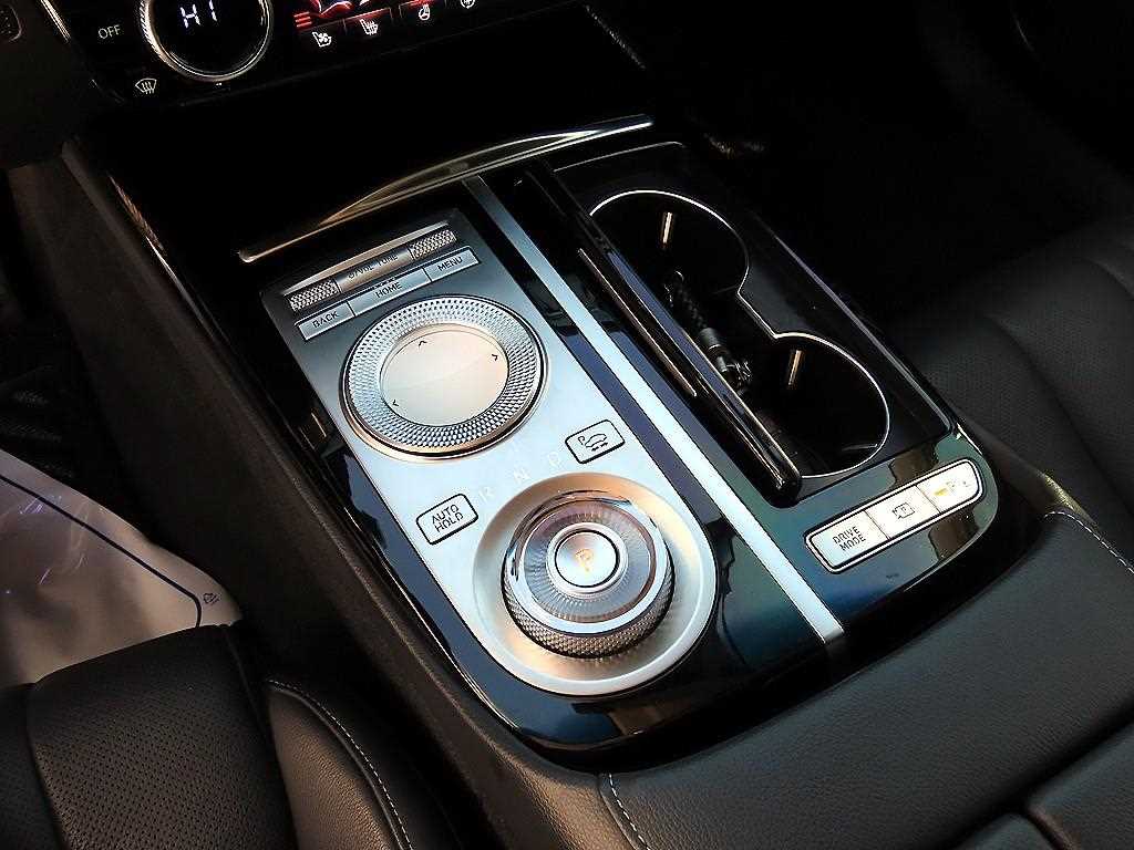 Genesis G80 - Vista 11