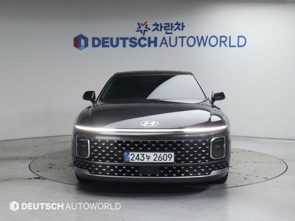 HYUNDAI Grandeur - Vista 3