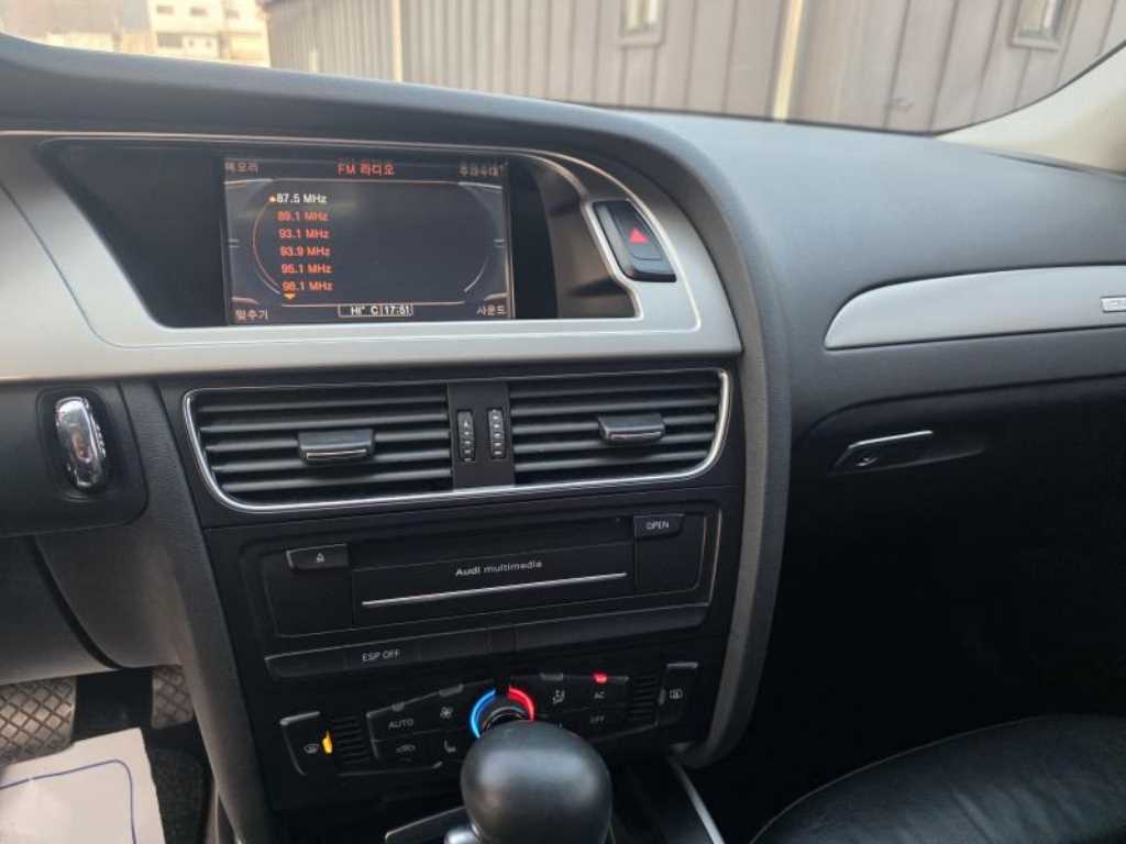 Audi A4 2010 Plateado - Importación desde Corea - HF Imports Iquique - Foto 15