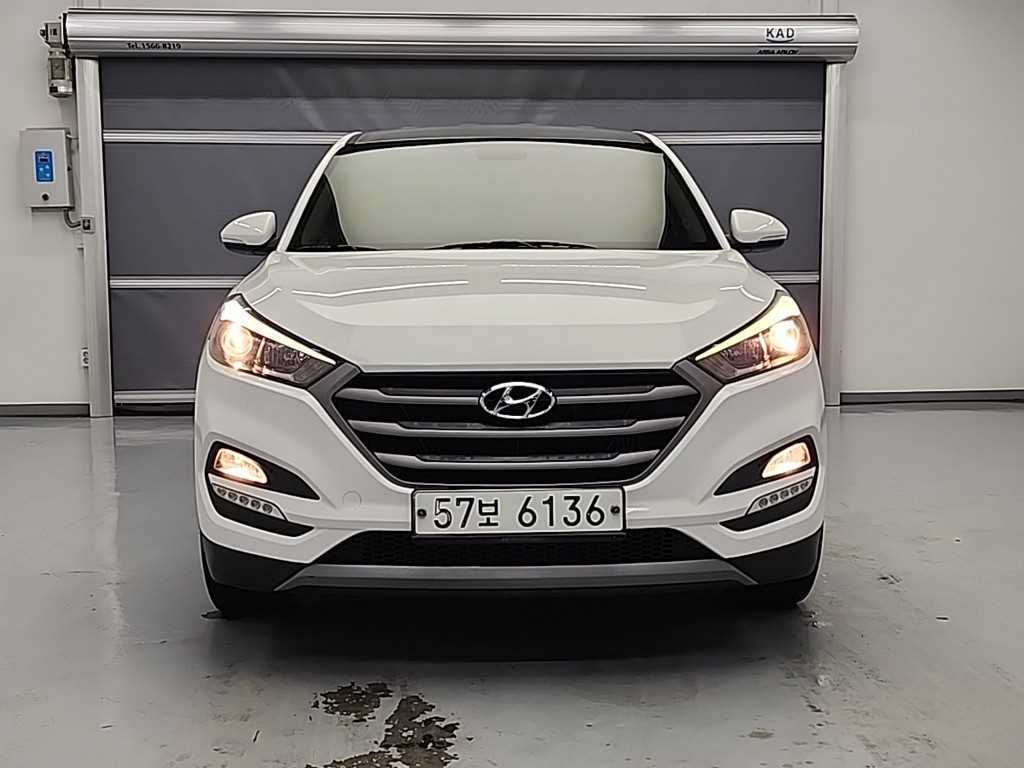 HYUNDAI Tucson - Vista 2