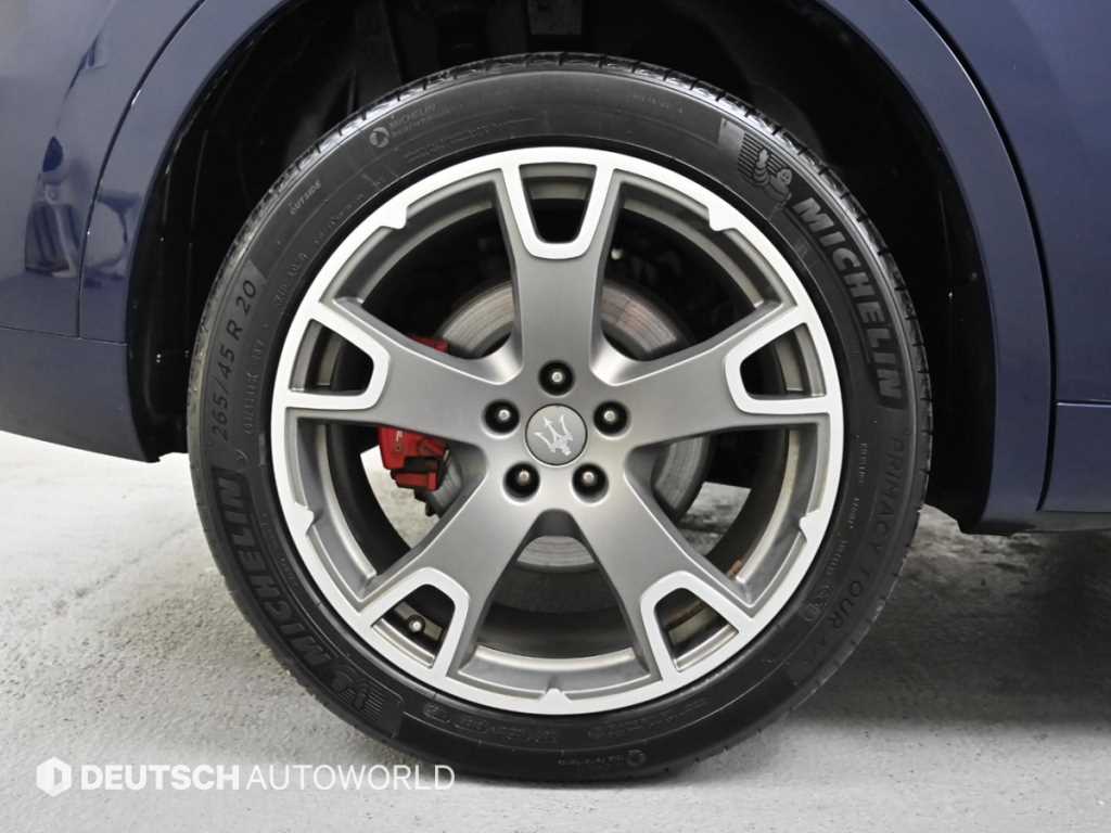 Maserati Levante - Vista 5