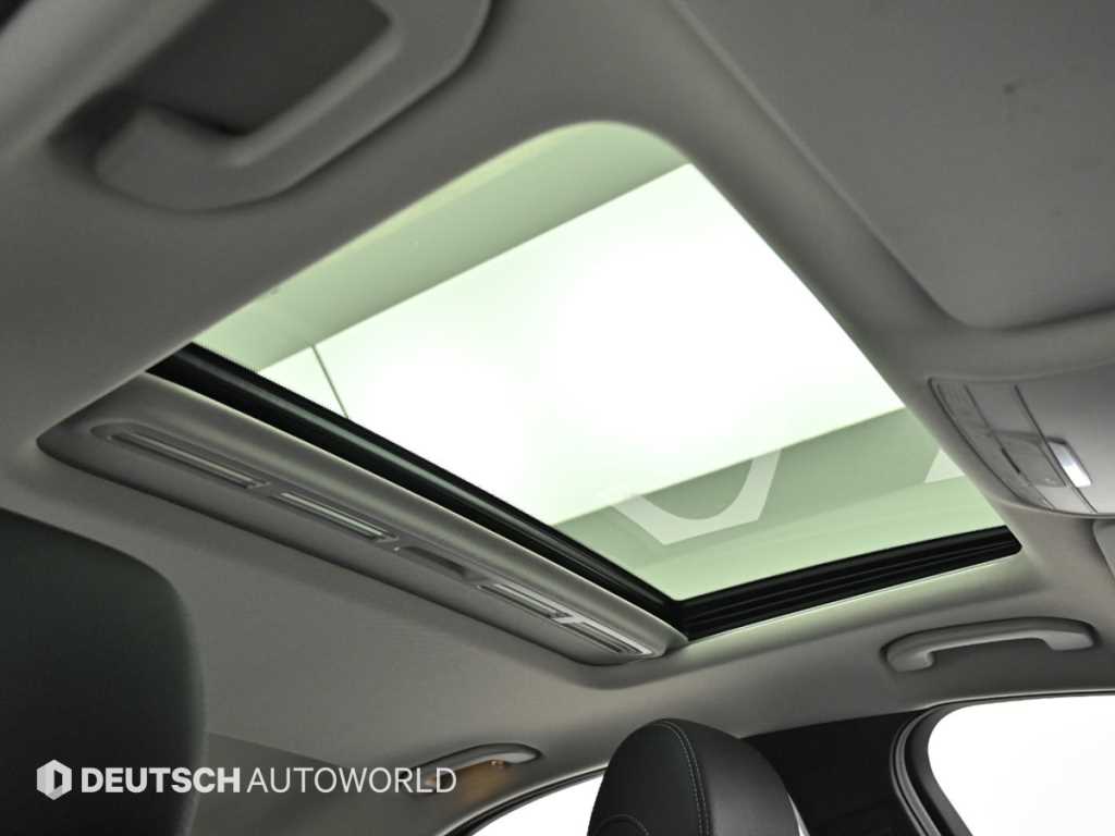 Mercedes Benz C Class 2018 Blanco - Importación desde Corea - HF Imports Iquique - Foto 19