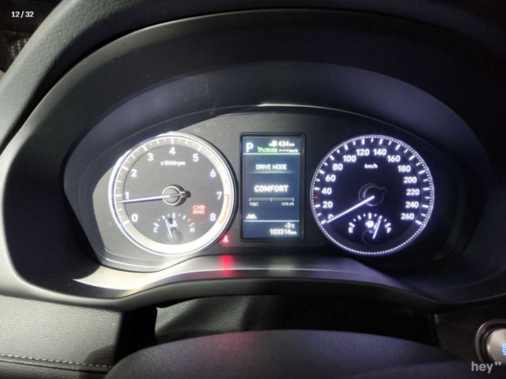 HYUNDAI Grandeur - Vista 11