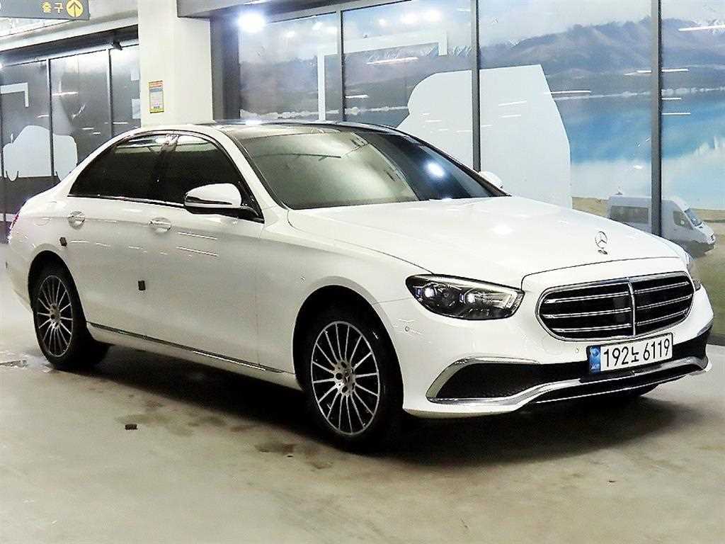 Mercedes Benz E class 2021 Blanco - Importación desde Corea - HF Imports Iquique - Foto 1