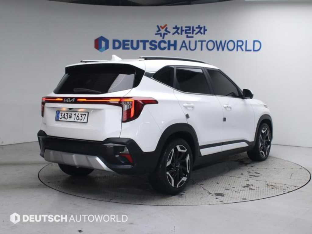 KIA Seltos - Vista 2