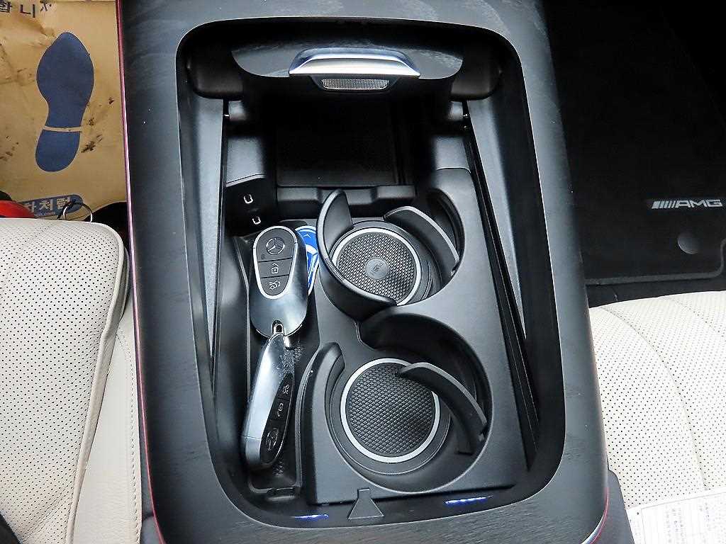 Mercedes Benz E class 2025 Negro - Importación desde Corea - HF Imports Iquique - Foto 13