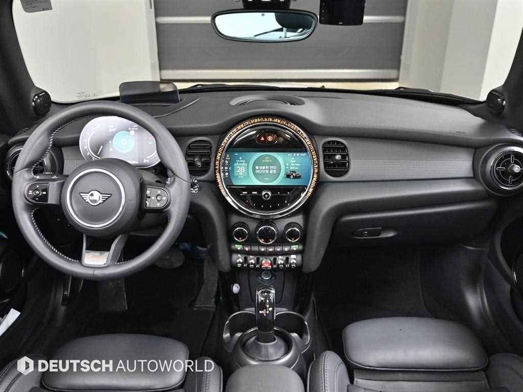 Mini Cooper Convertible - Vista 7