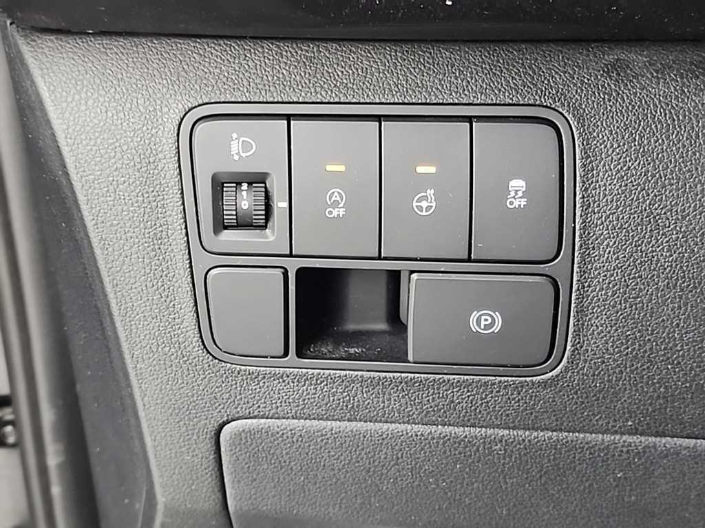 HYUNDAI Staria 2025 Negro - Importación desde Corea - HF Imports Iquique - Foto 17