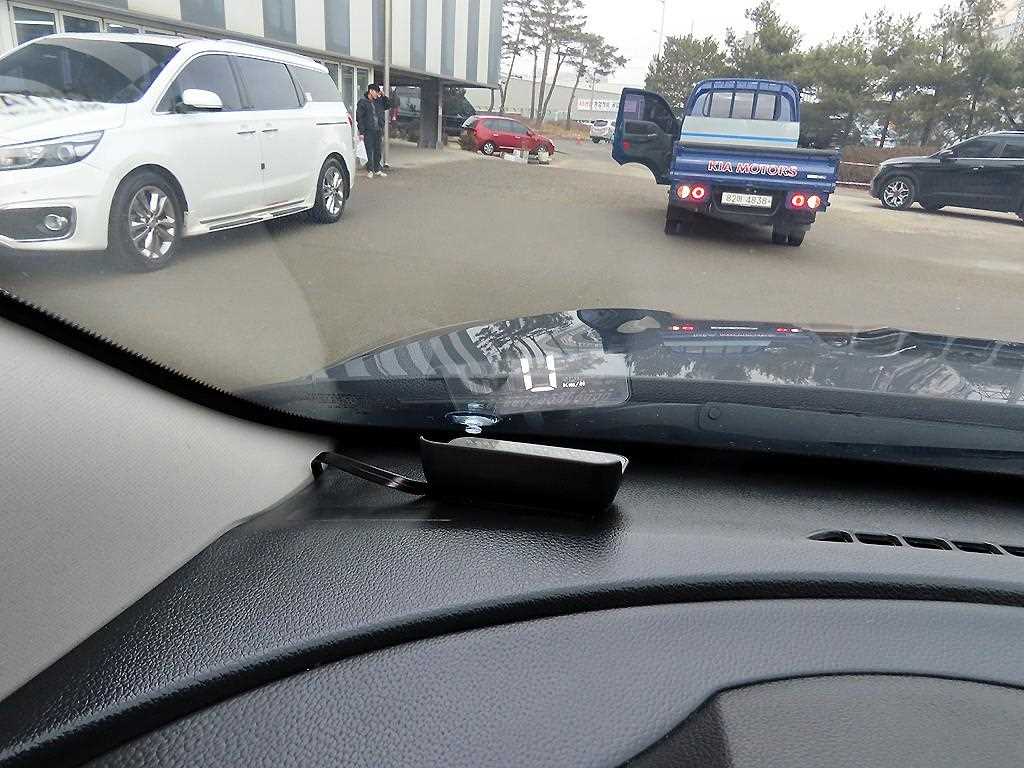 Ssangyong Tivoli - Vista 10