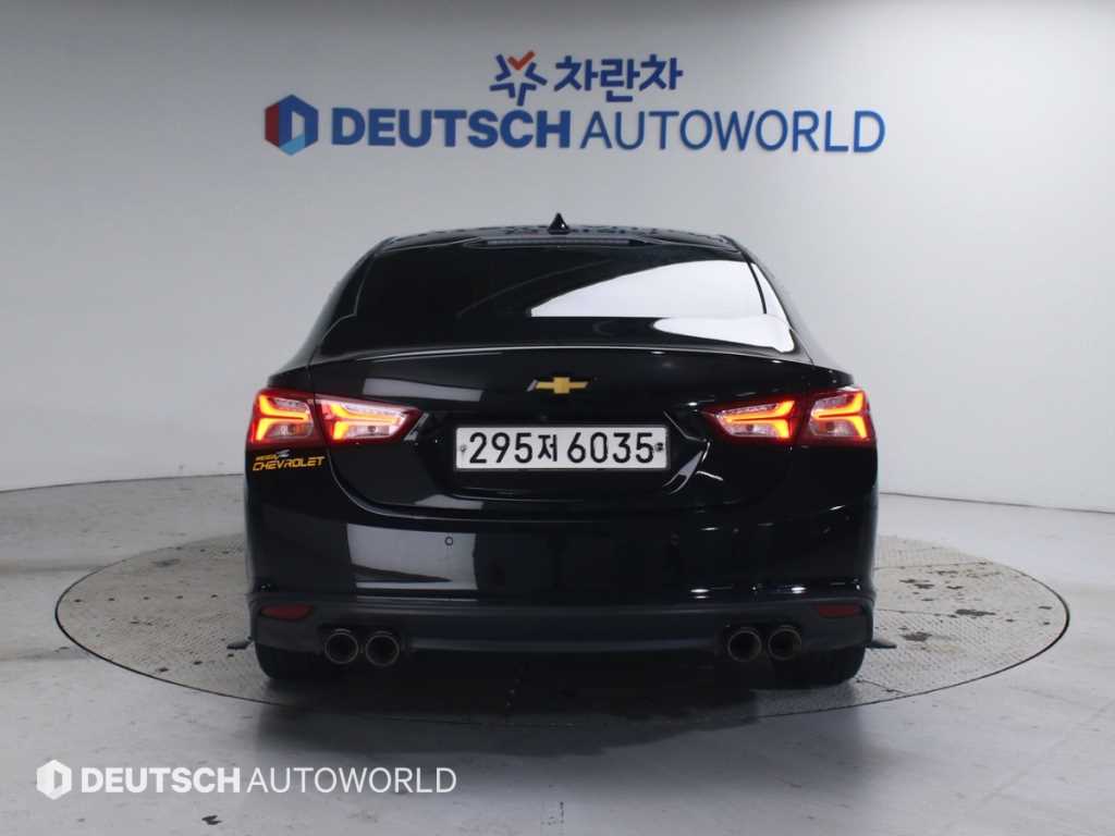 Chevrolet Malibu - Vista 4