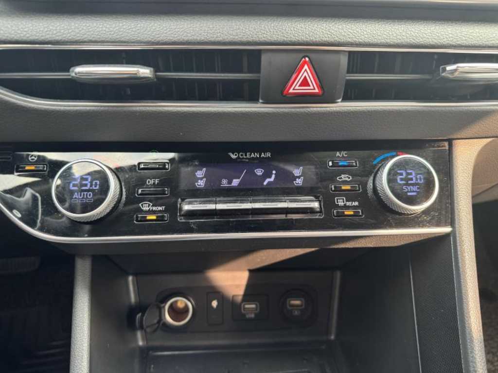 HYUNDAI Sonata - Vista 8