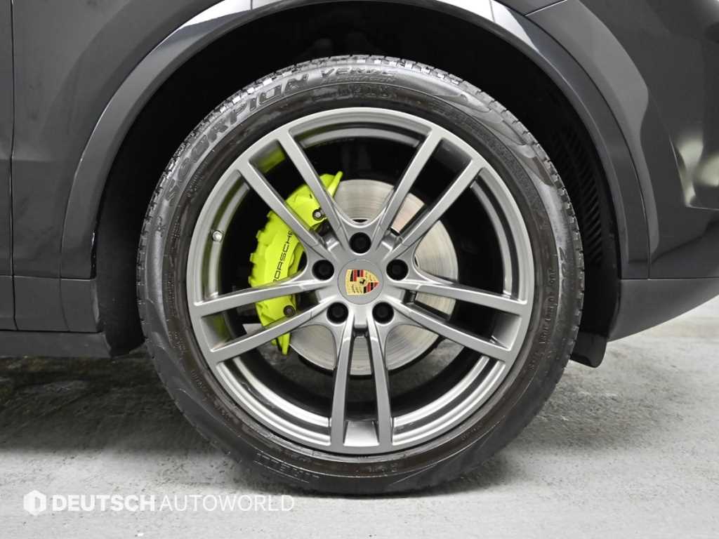 Porsche Cayenne - Vista 5