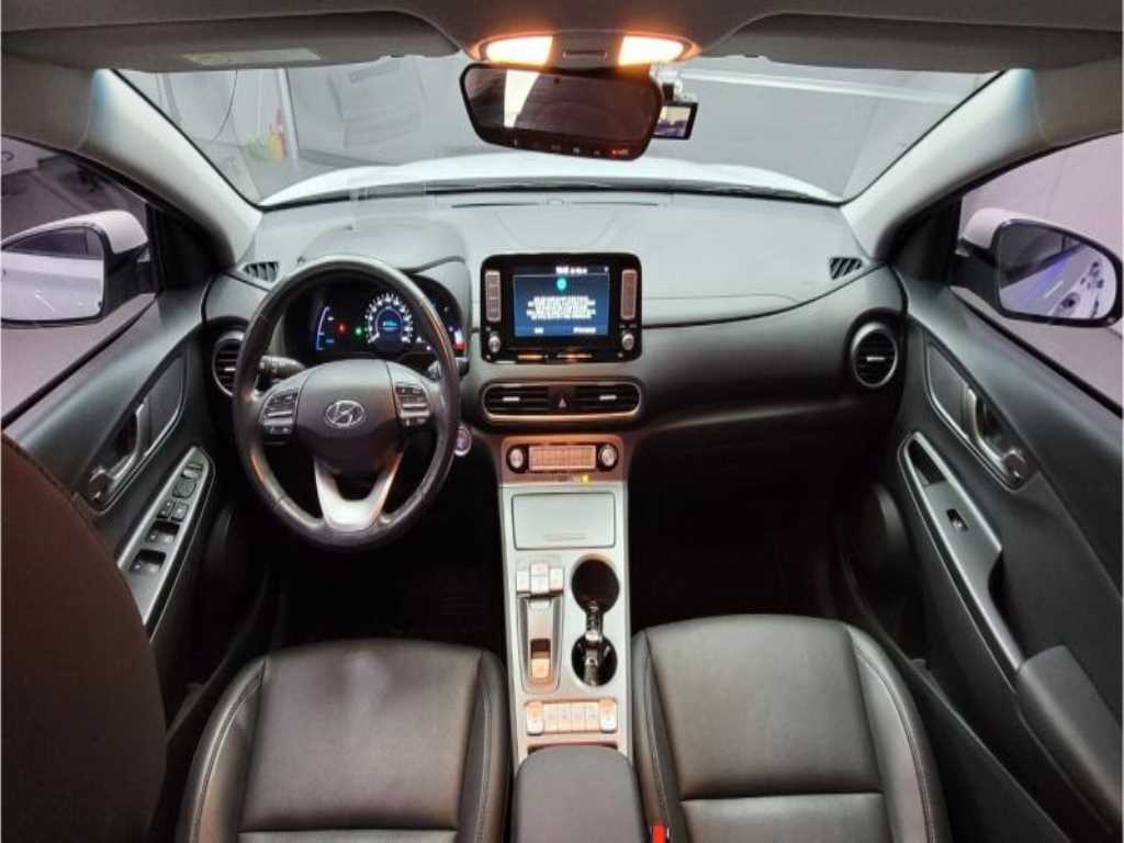 HYUNDAI Kona - Vista 12