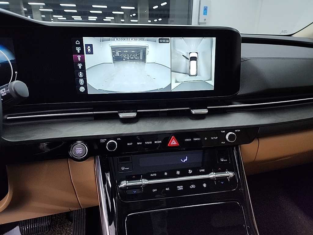 KIA Carnival - Vista 10