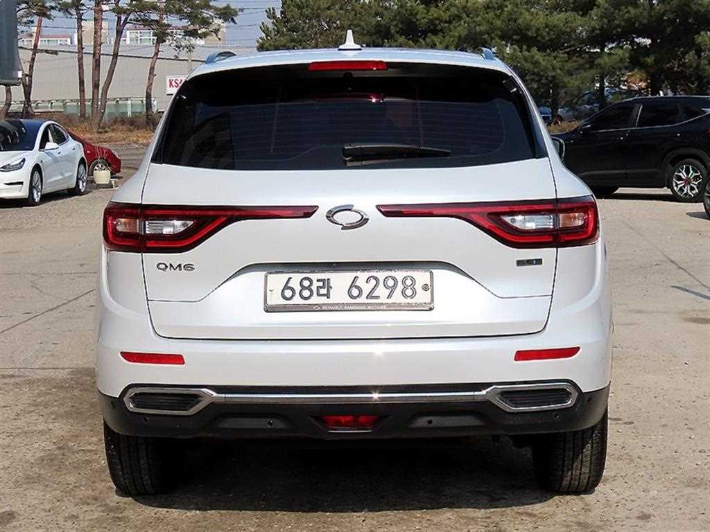 SAMSUNG QM6 - Vista 4