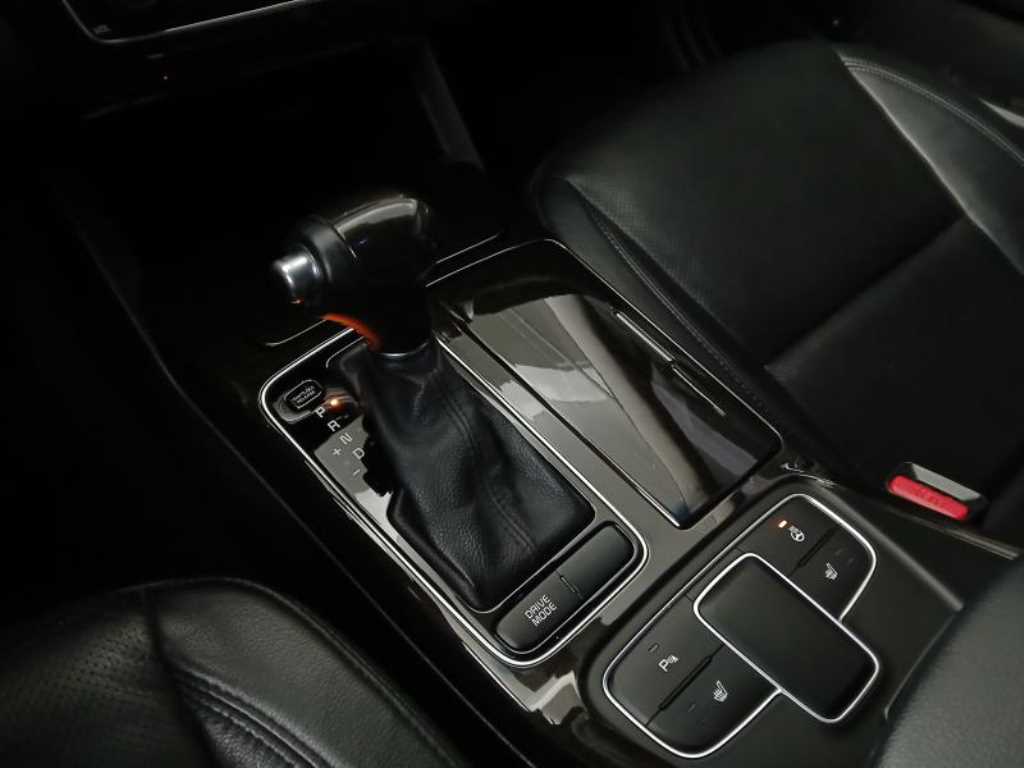 KIA K7 2013 Negro - Importación desde Corea - HF Imports Iquique - Foto 14