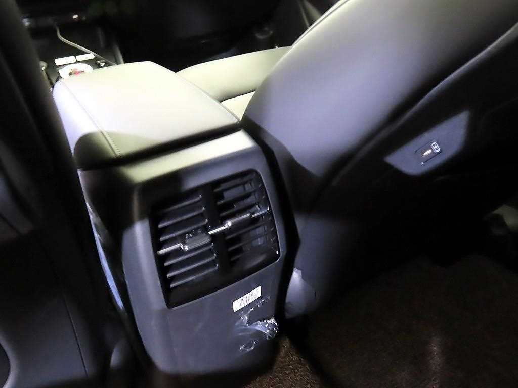 KIA Niro 2026 Negro - Importación desde Corea - HF Imports Iquique - Foto 14